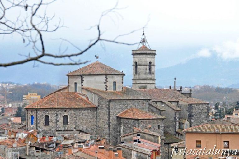 Què visitar al nucli antic d Olot Descobreix Olot