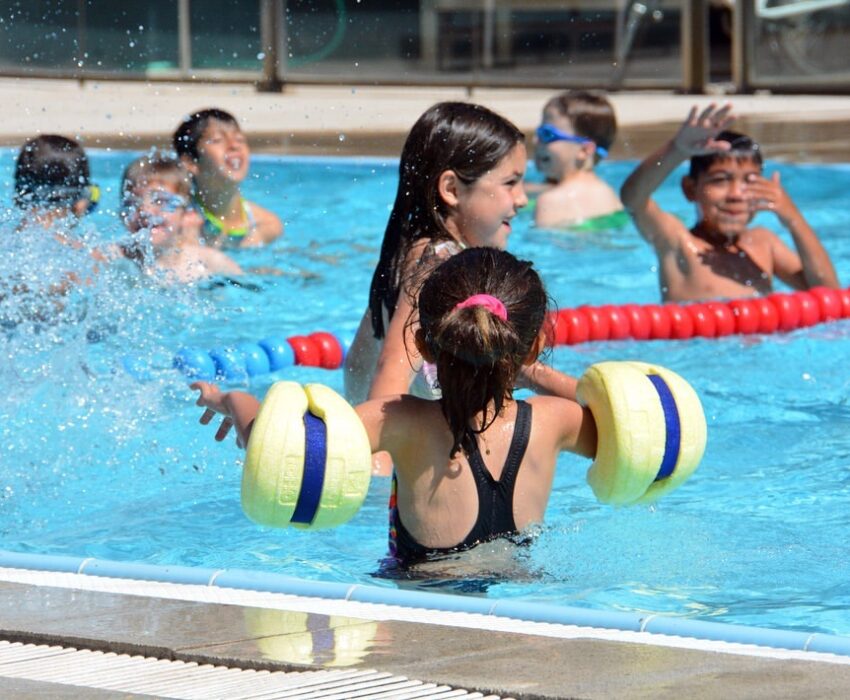 Piscina Olot1