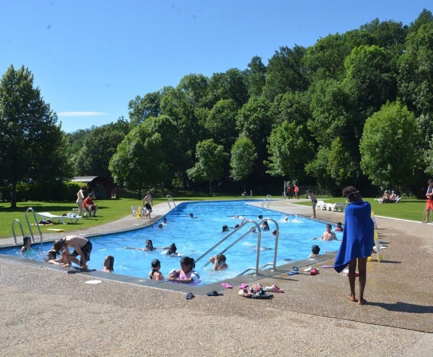 Piscina Olot2